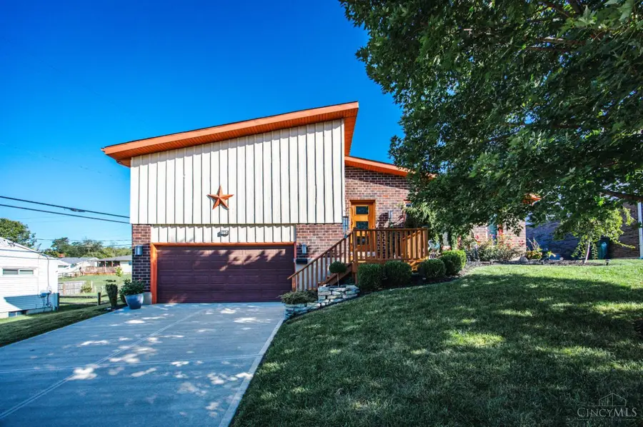 1774 Nw Washington Boulevard, Hamilton, OH 45013 - #2