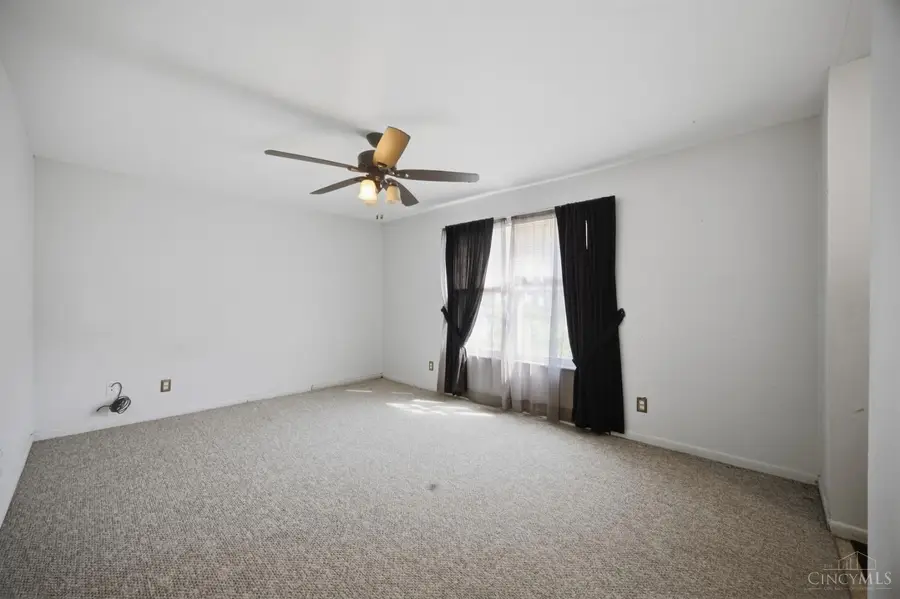 1931 Circle Kelly Jo Street, Middletown, OH 45044 - #3