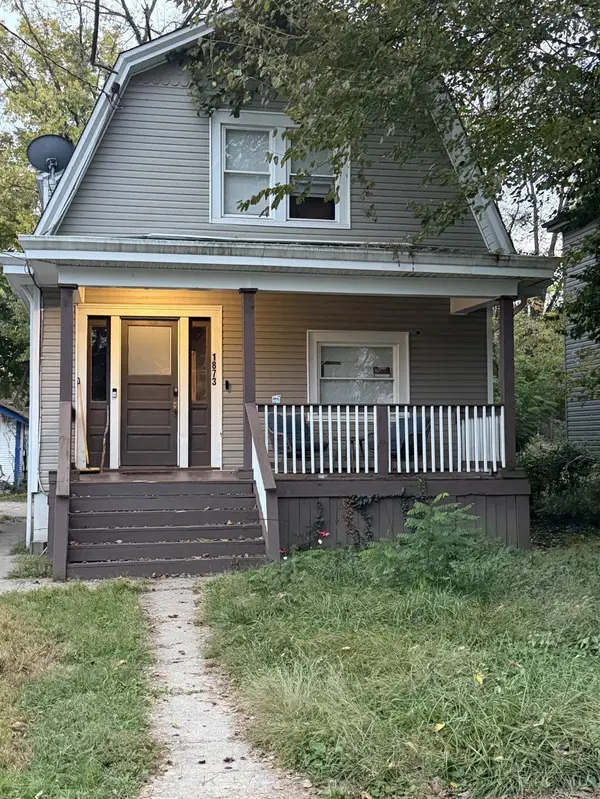 1873 Kinney Avenue, Cincinnati, OH 45207