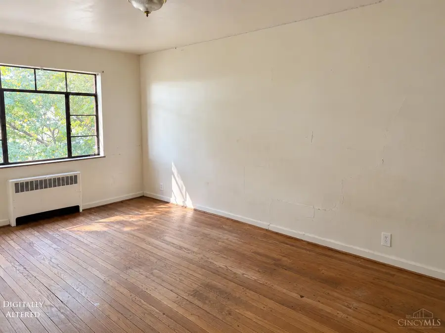 4419 Ridgeview Avenue, Cincinnati, OH 45238 - #2
