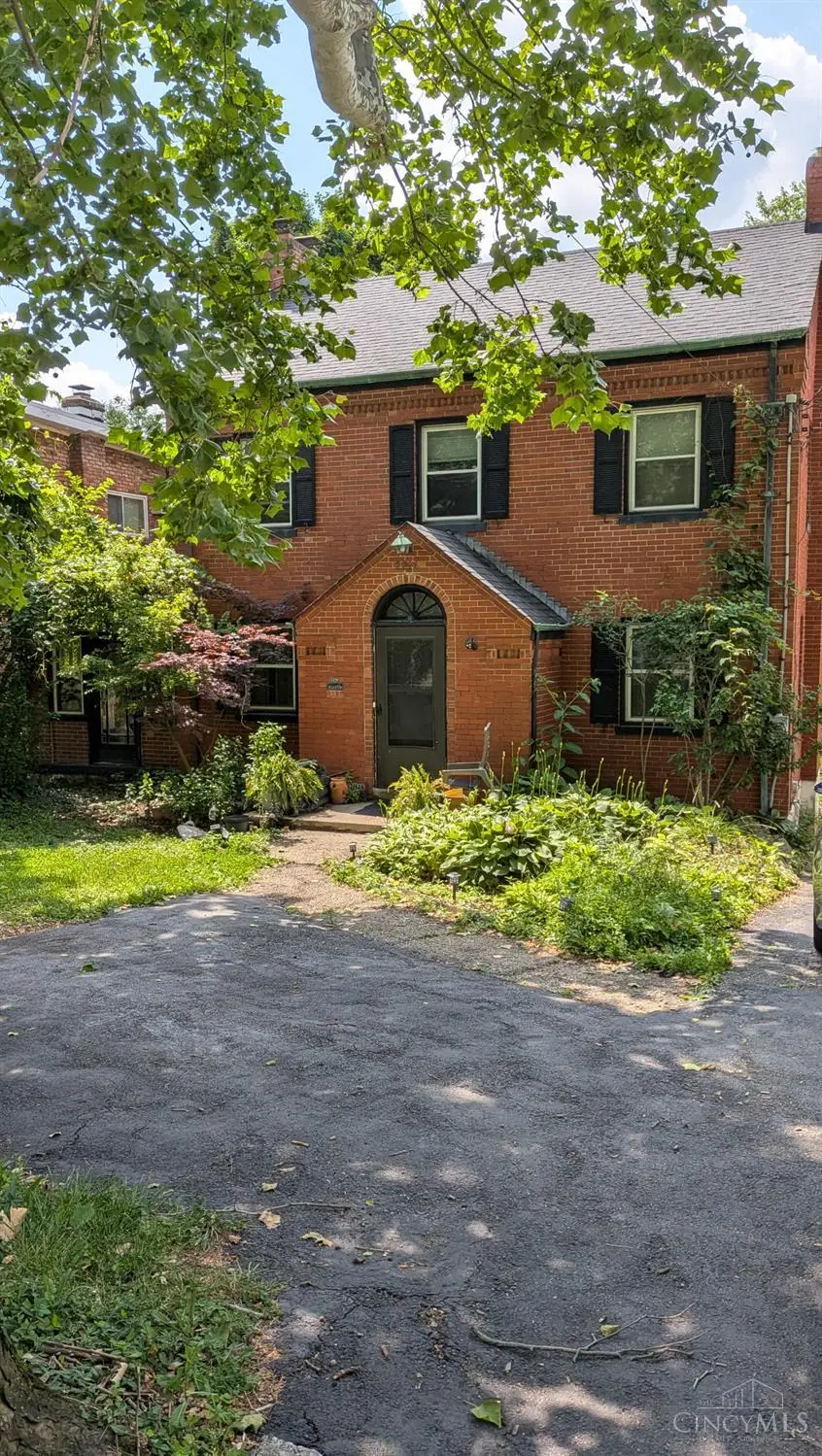2214 W North Bend Road, Cincinnati, OH 45239 - #2