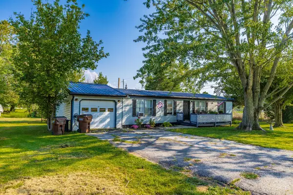 17 Greenwood Avenue, West Union, OH 45693