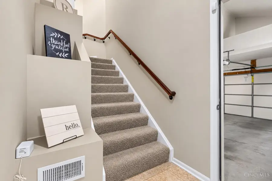 8164 Bridge Point Drive, Cincinnati, OH 45248 - #3