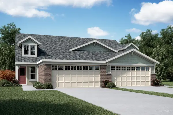 118 Meadowlark Lane #201, Brookville, OH 45309