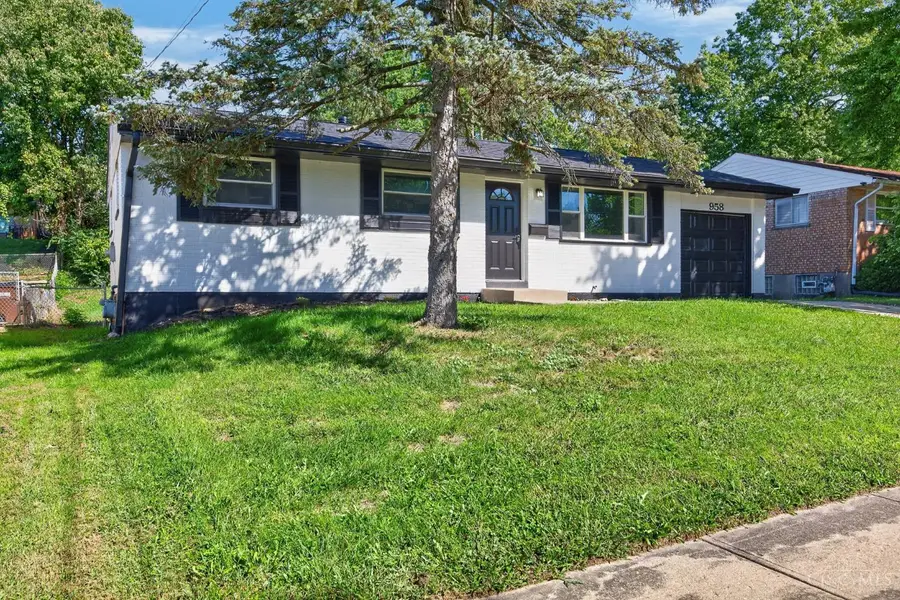 958 Goodhue Circle, Forest Park, OH 45240 - #3