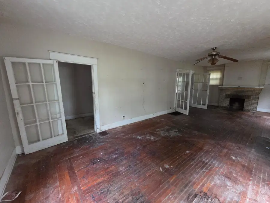5529 Stewart Road, Cincinnati, OH 45227 - #2