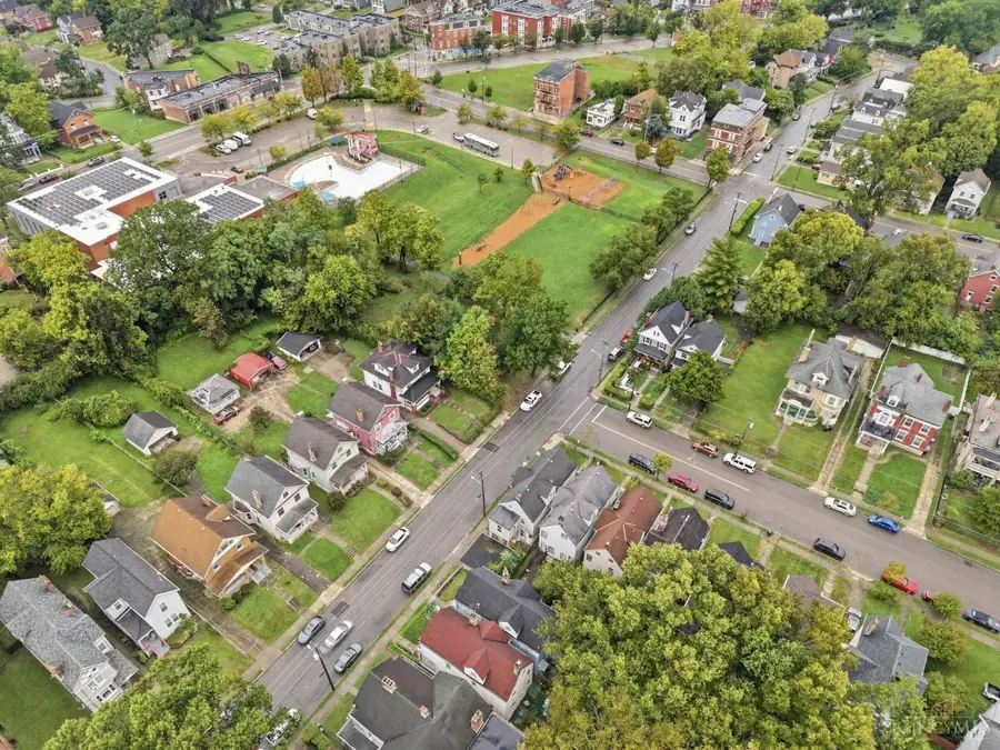 3216 Hackberry Street, Cincinnati, OH 45207 - #3