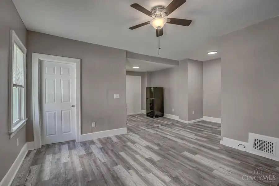 5211 Montgomery Road, Norwood, OH 45212 - #3