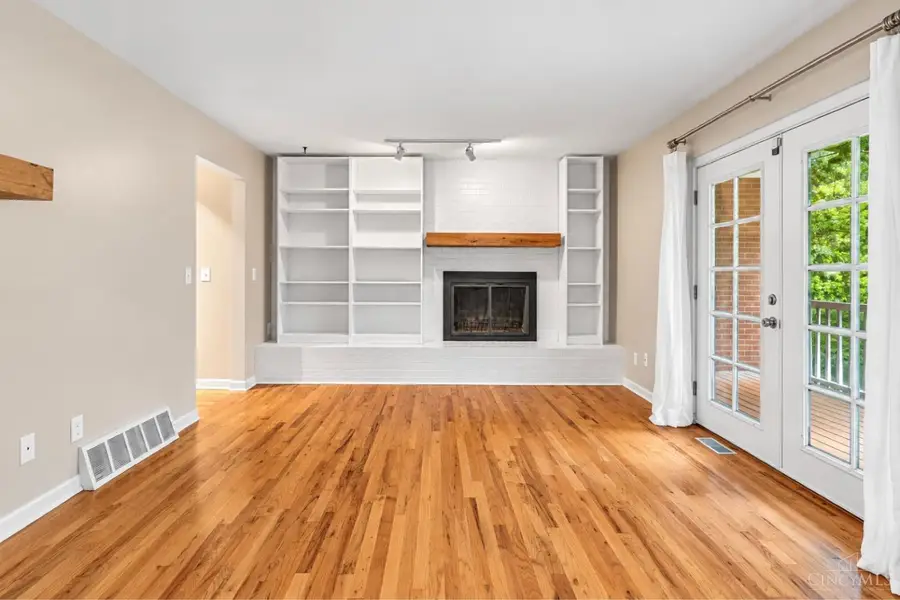 1207 Isis Avenue #B, Cincinnati, OH 45208 - #3