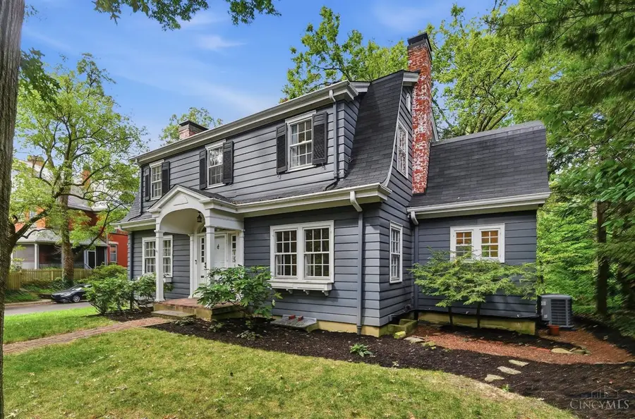 3 E Interwood Place, Cincinnati, OH 45220 - #3