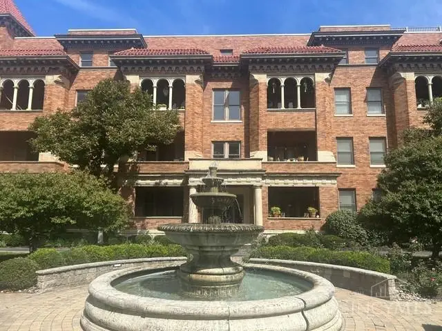 2356 Park Avenue #101, Cincinnati, OH 45206 - #1