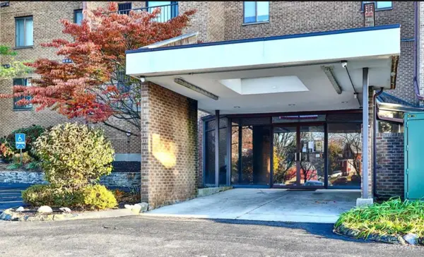 3004 Glenmore Avenue #204, Cincinnati, OH 45238