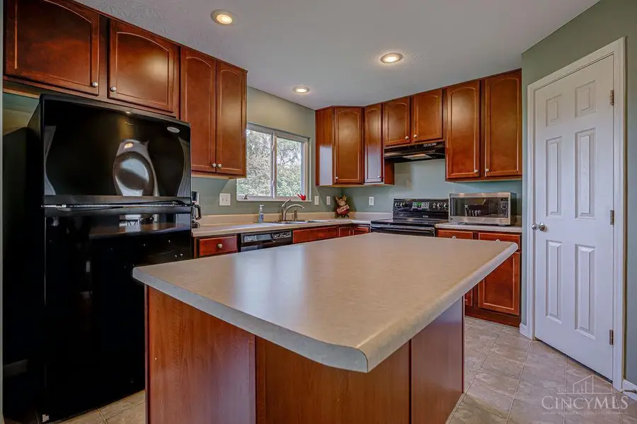 6988 Ruwes Oak Drive, Green, OH 45248 - #2
