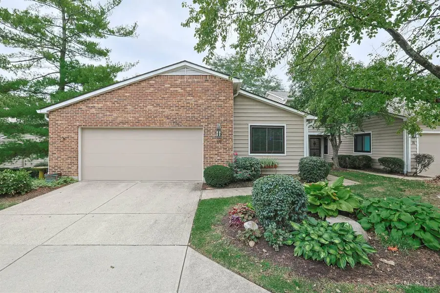 69 Evergreen Circle, Wyoming, OH 45215 - #2