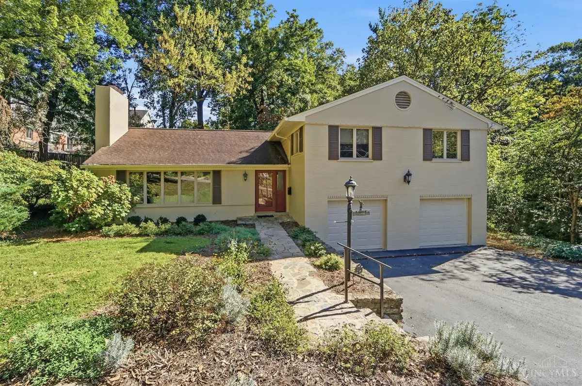 4877 Le Blond Avenue, Cincinnati, OH 45208 - #1