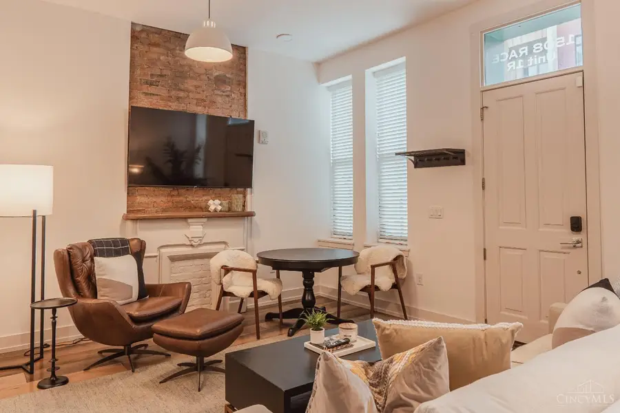1508 Race Street #1R, Cincinnati, OH 45202 - #3
