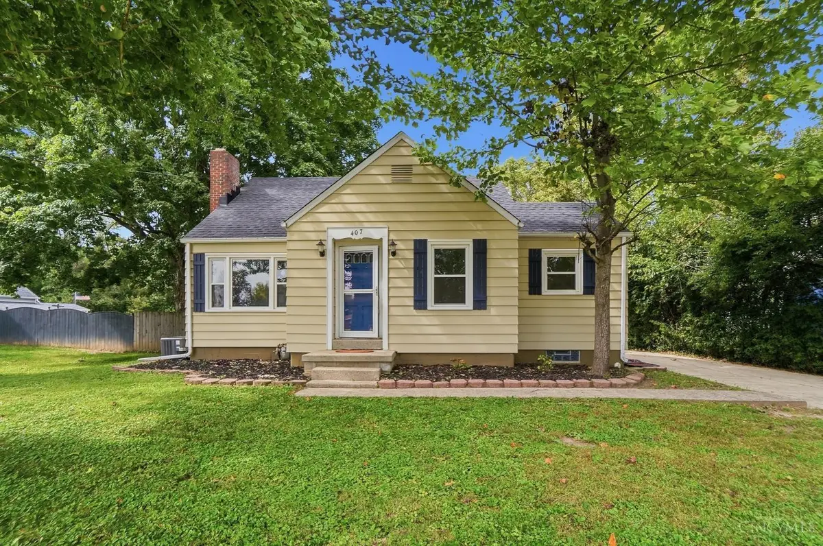 407 W Lomar Avenue, Carlisle, OH 45005 - #1
