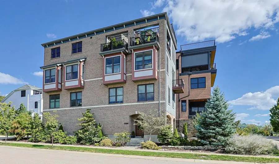 2900 Corbin Park Court, Cincinnati, OH 45226 - #2