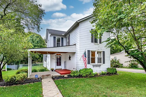 209 Main Street, College Corner, OH 45003