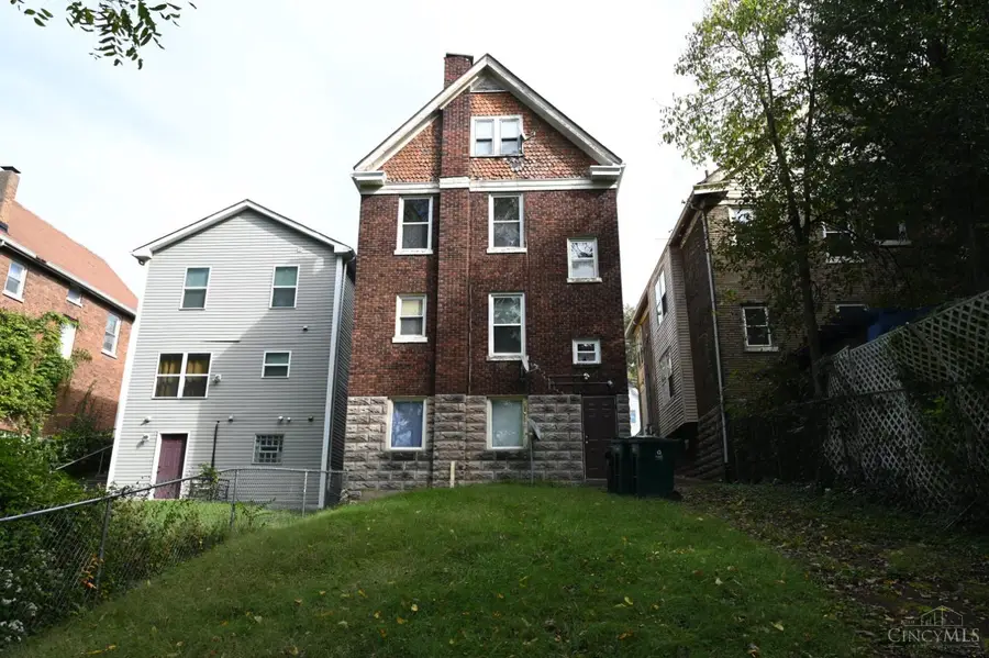 3135 Durrell Avenue, Cincinnati, OH 45207 - #2