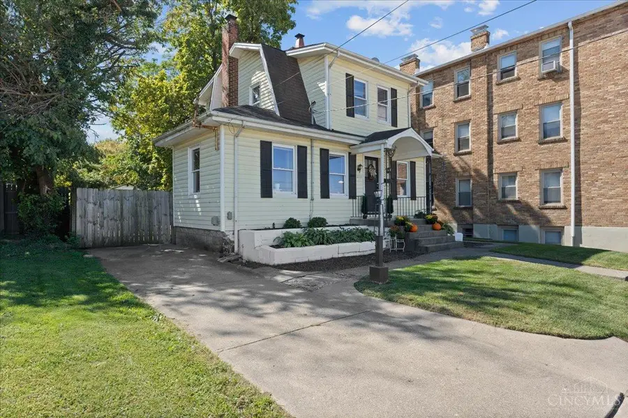 2775 Robertson Avenue, Cincinnati, OH 45209 - #2