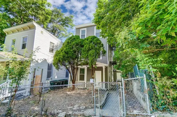 758 Straight Street, Cincinnati, OH 45214