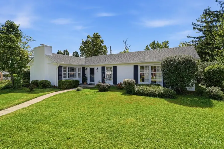 15 Fairway Court, Hamilton, OH 45013 - #3