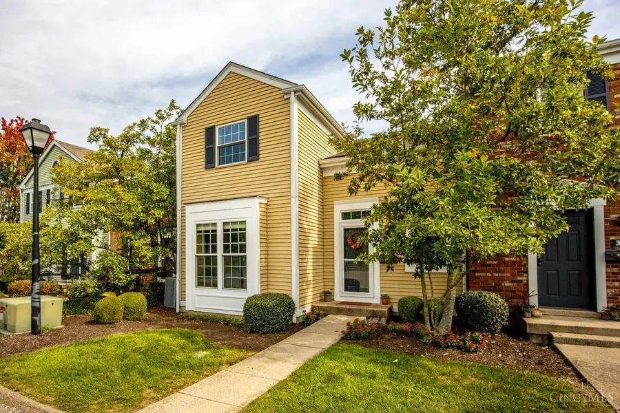 38 Wildwood Drive, Fairfield, OH 45014 - #2