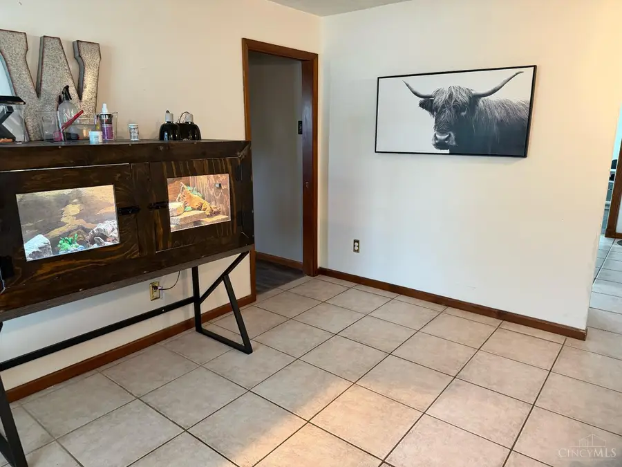 597 Kristine Lane, Franklin, OH 45005 - #3