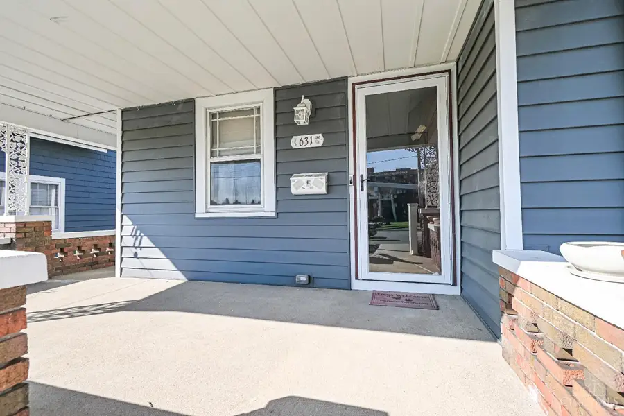 631 Eaton Avenue, Hamilton, OH 45013 - #3