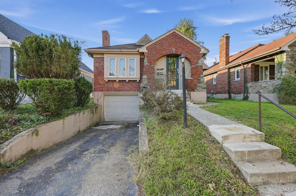 1843 Dalewood Place, Cincinnati, OH 45237 - #1