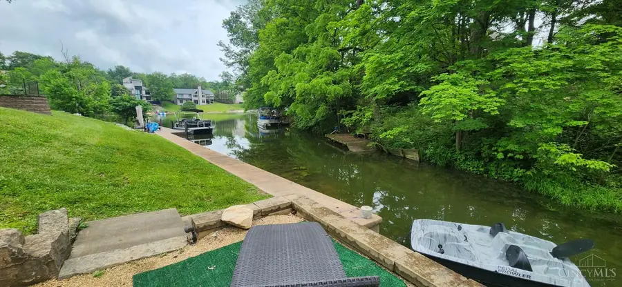 1753 E Cove Circle, Lawrenceburg, IN 47025 - #2