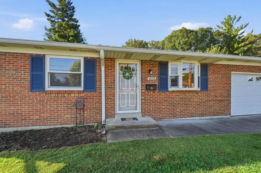 4955 Clifford Drive, Fairfield, OH 45014 - #3