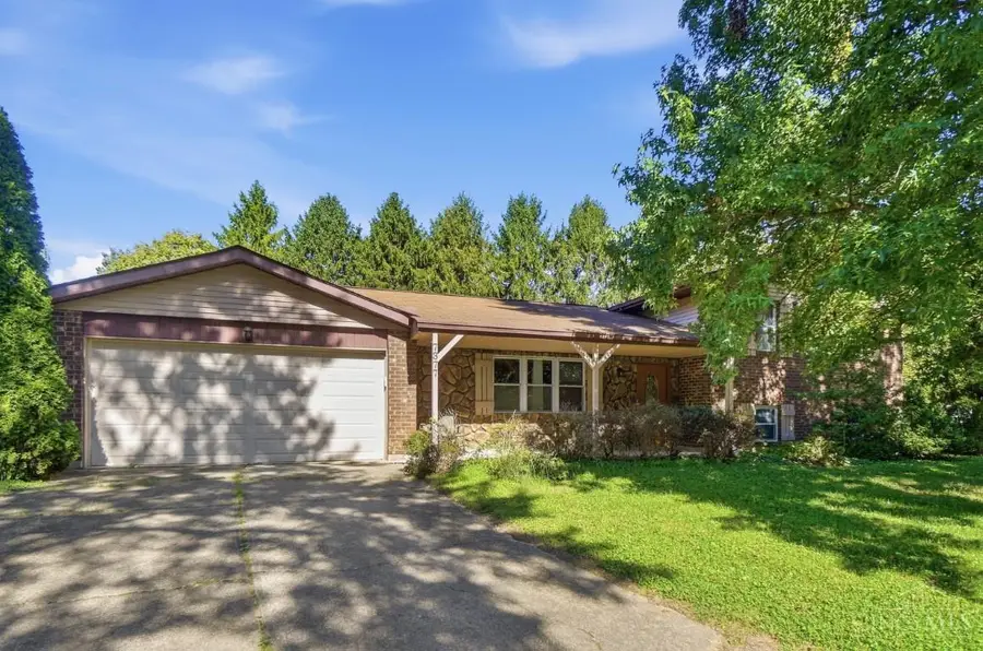 7377 Betsy Ross Court, Hamilton, OH 45011 - #3