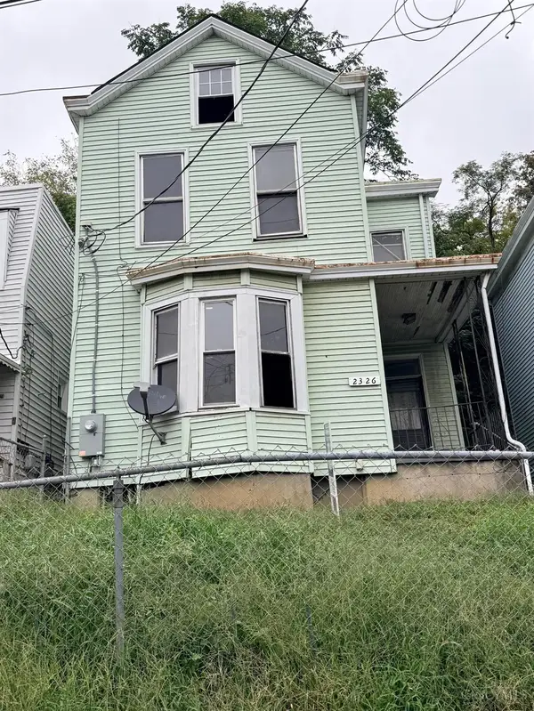 2326 Gladstone Avenue, Cincinnati, OH 45202