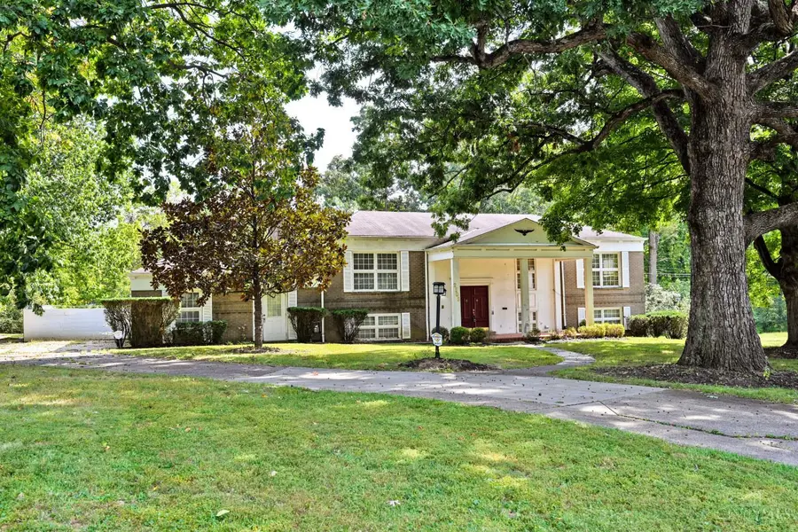 2505 Twigwood Lane, Amberley, OH 45237 - #3