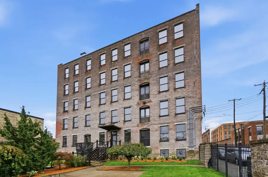 1908 Dunlap Street #1W, Cincinnati, OH 45214 - #3