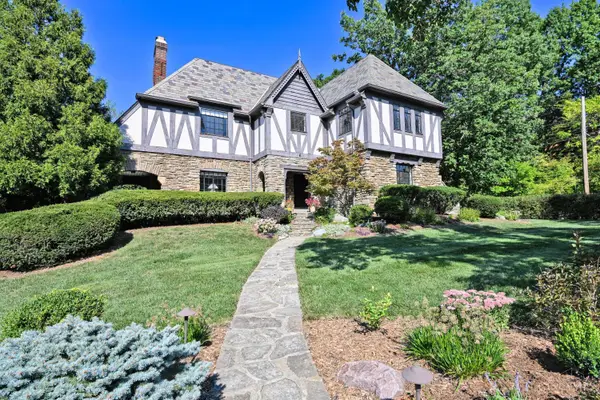 524 Ludlow Avenue, Cincinnati, OH 45220