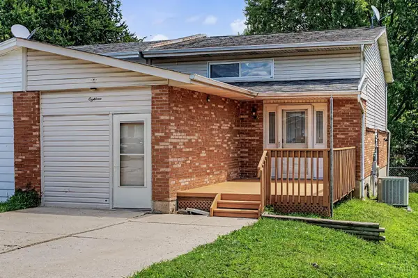 18 Highridge Court, Franklin, OH 45005