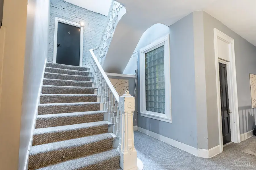720 Main Street #4, Cincinnati, OH 45202 - #3