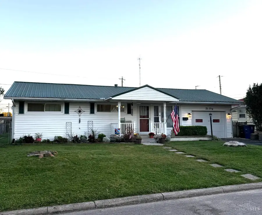 1040 Columbus Street, Wilmington, OH 45177 - #2
