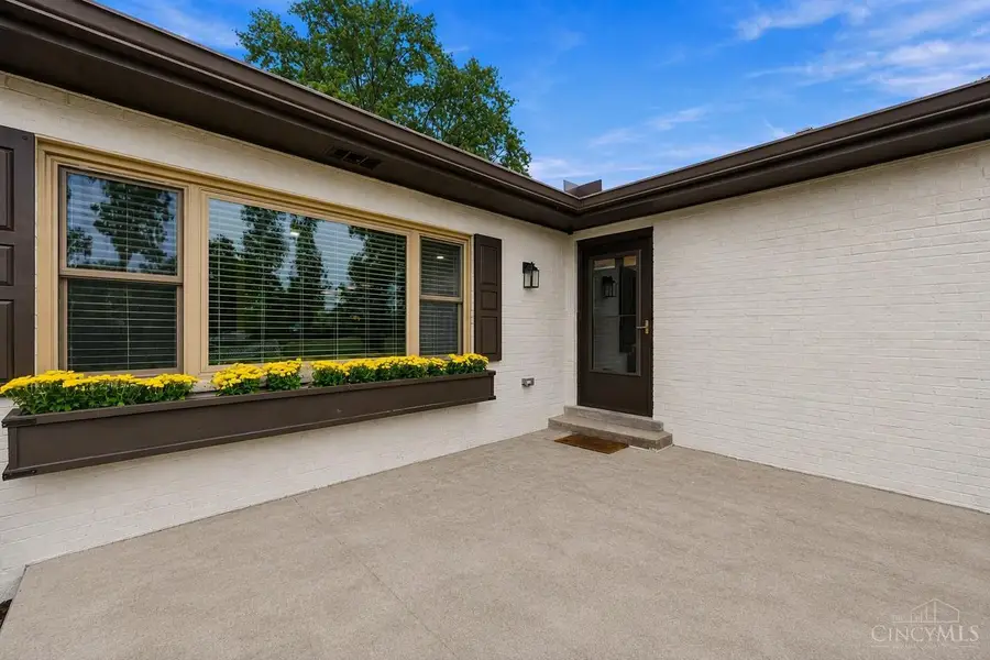 9303 Mckinney Road, Symmes Township, OH 45140 - #3