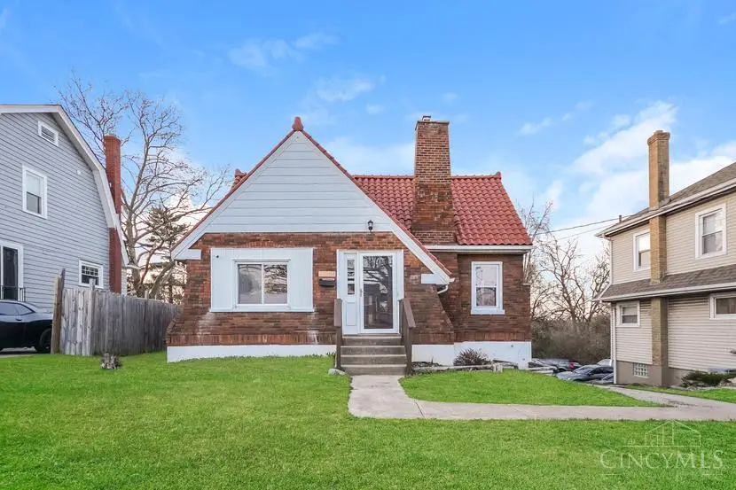 2742 Montana Avenue, Cincinnati, OH 45211 - #1