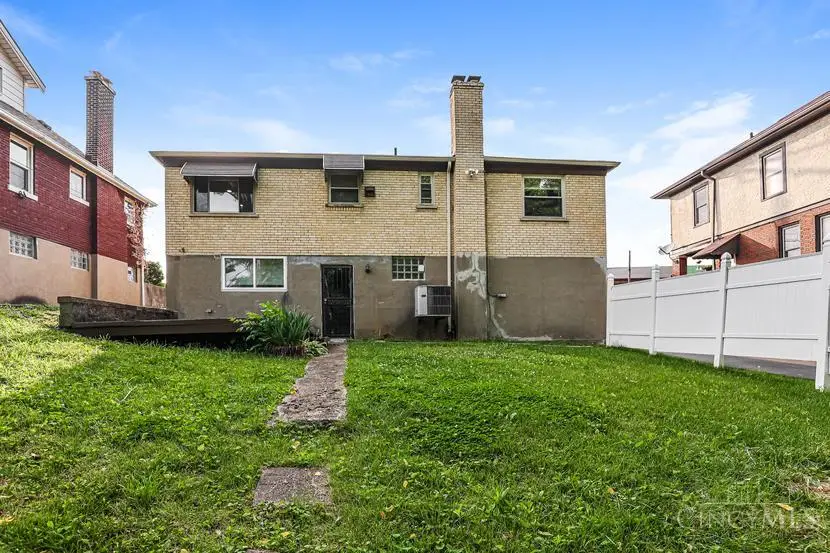 2669 Montana Avenue, Cincinnati, OH 45211 - #3