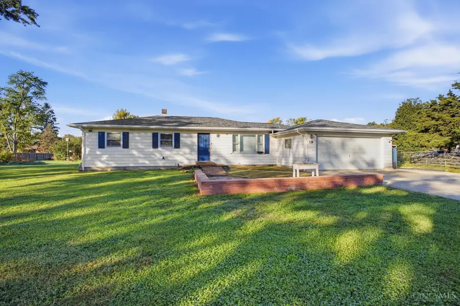 3801 Angus Lane, Moraine, OH 45439 - #3