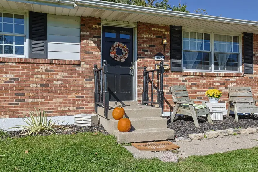10753 Valiant Drive, Mount Healthy Heights, OH 45231 - #3