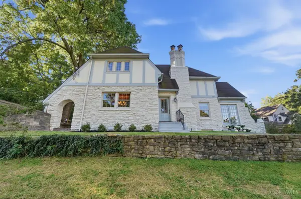 3243 Linwood Avenue, Cincinnati, OH 45226