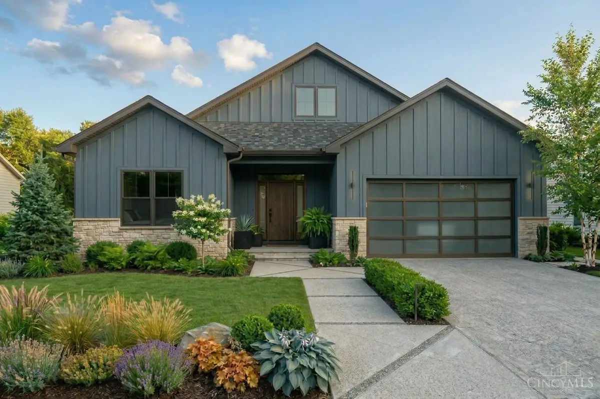 10126 Forest Avenue, Woodlawn, OH 45215 - #1