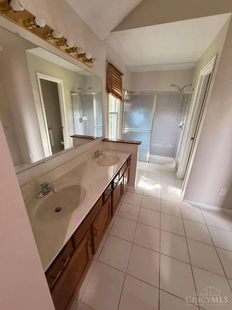 7633 Brannon Drive, Cincinnati, OH 45255 - #3