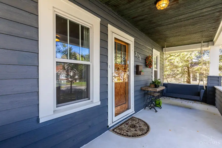 3721 Lansdowne Avenue, Deer Park, OH 45236 - #3